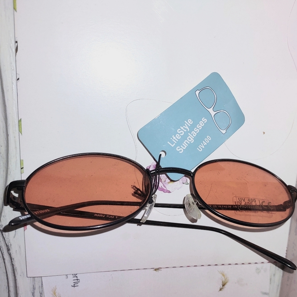 Sunnies Studios New Orange Sunglasses - Picture 6 of 11